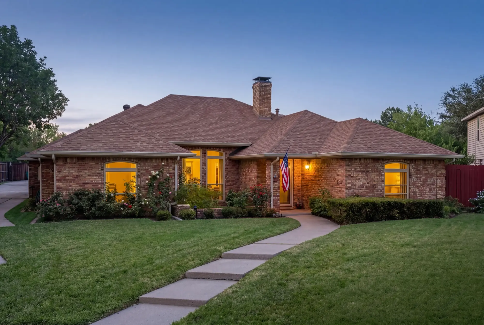 1511 Derby Run - Charming brick home at twilight